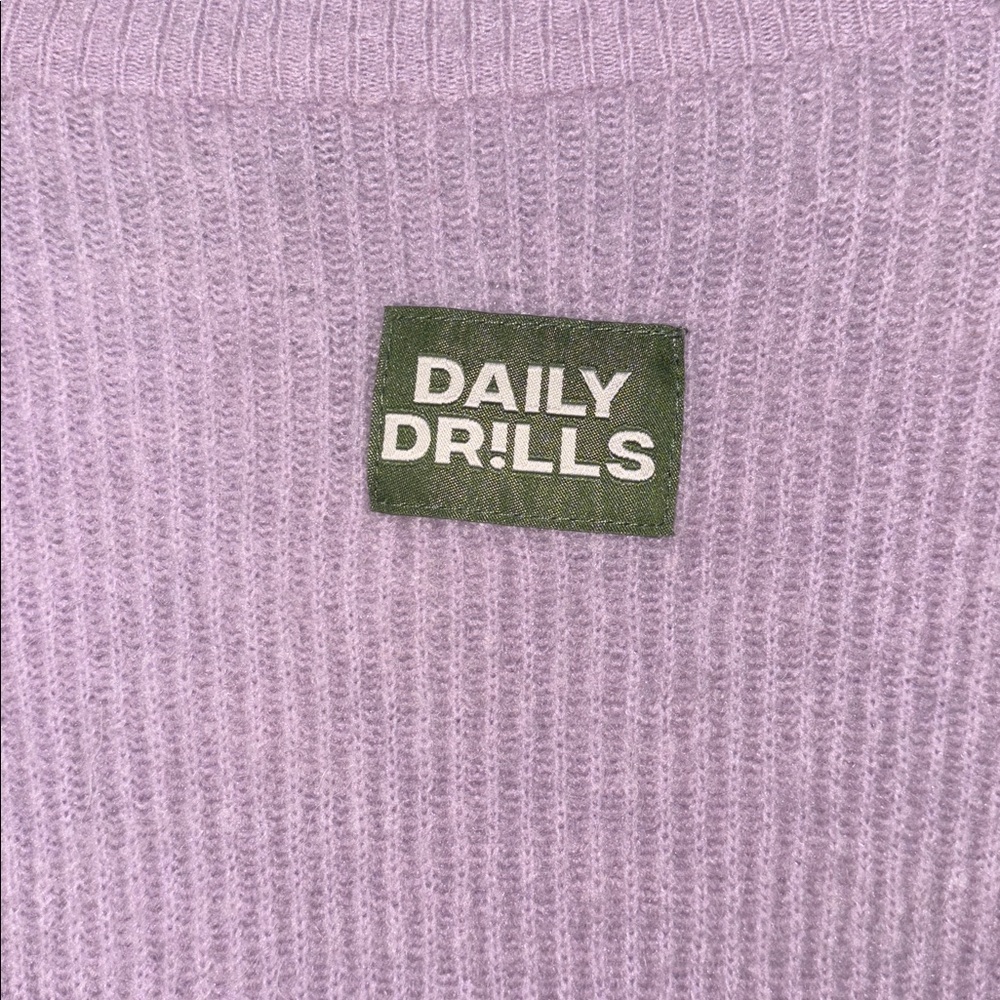 Daily Drills Lavender top shrug XS/S - Picture 2 of 5